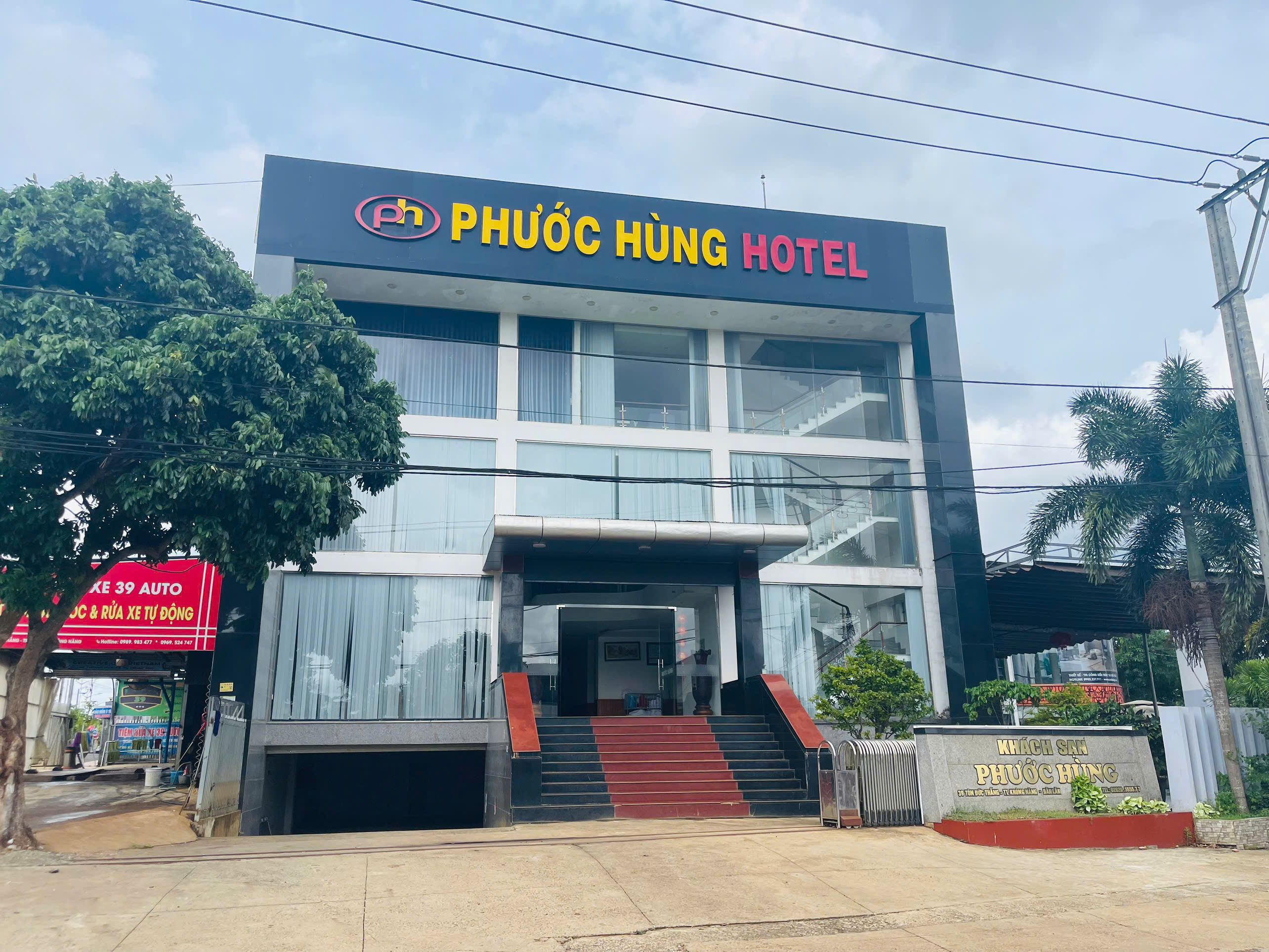 Khách sạn Phước Hùng